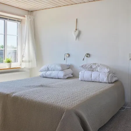 Brun - 60m From The Sea By Interhome 度假居 *